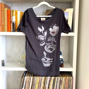 Small KISS Trunk LTD off the shoulder shirt